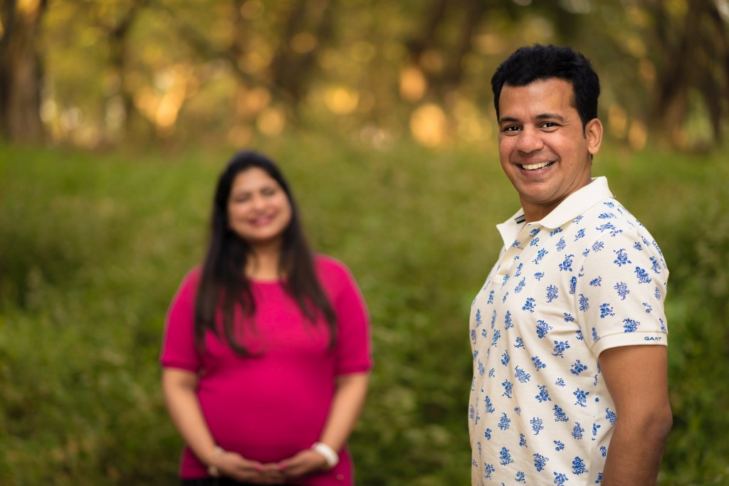 Best-Maternity-Photographer-bangalore-outdoor-maternity-shoot