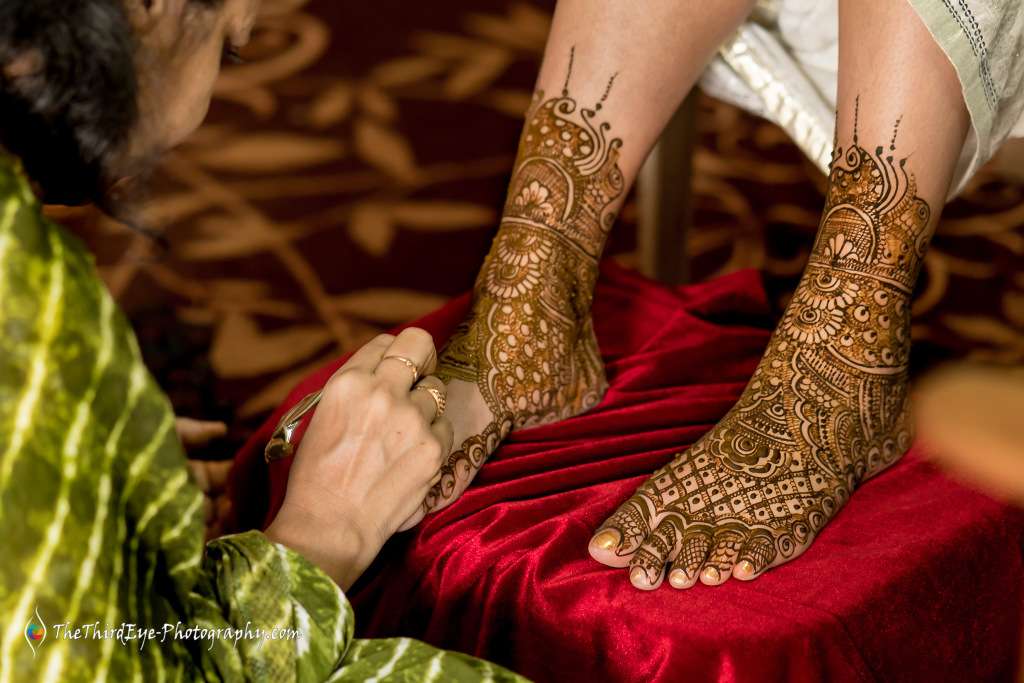 op-10-Candid-Wedding-Photographer-Big-Fat-South_Indian-2states-Wedding-Photography-Bangalore