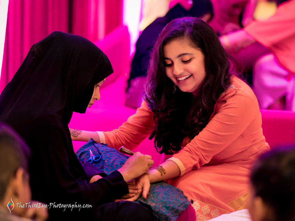 op-10-Candid-Wedding-Photographer-Big-Fat-South-Indian-Sangeet-Mehendi-2states-Wedding-Photography-Bangalore