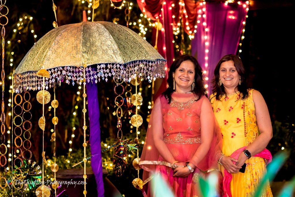 op-10-Candid-Wedding-Photographers-Big-Fat-South-Indian-Wedding-Photography-Royal-Orchid-Bangalore