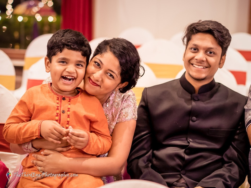 op-10-Candid-Wedding-Photographers-Big-Fat-South-Indian-Wedding-Photography-Royal-Orchid-Bangalore