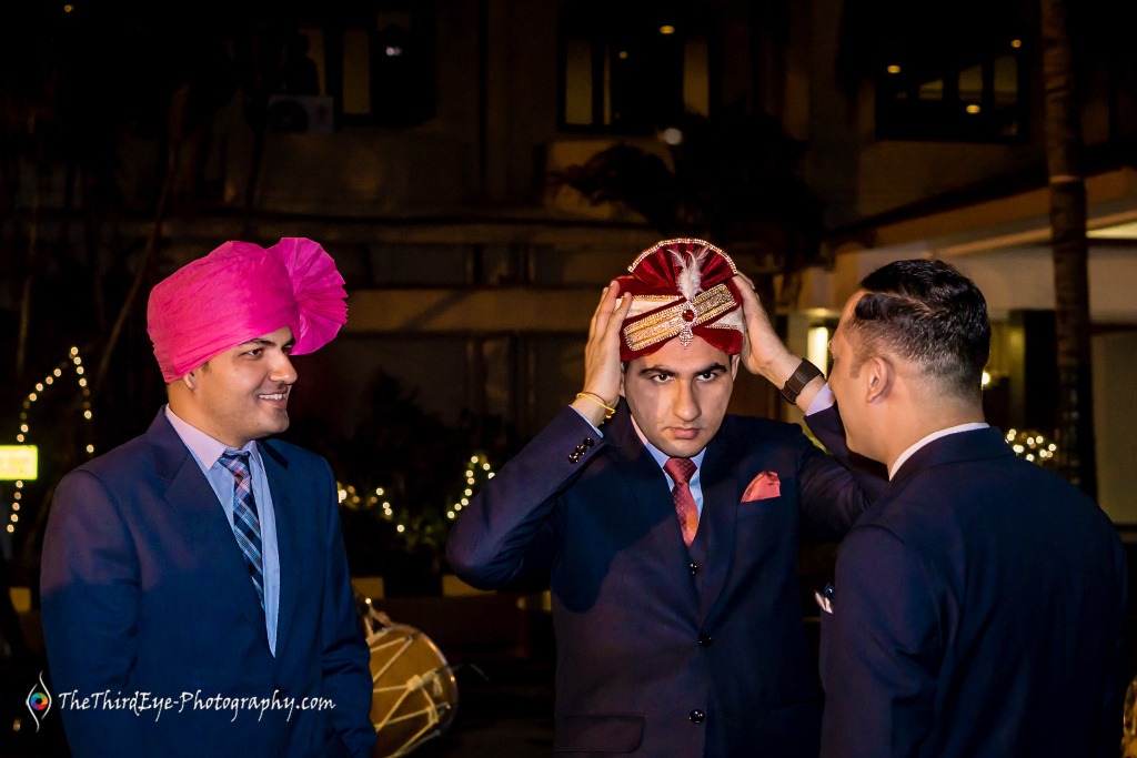 op-10-Candid-Wedding-Photographers-Big-Fat-South-Indian-Wedding-Photography-Royal-Orchid-Bangalore