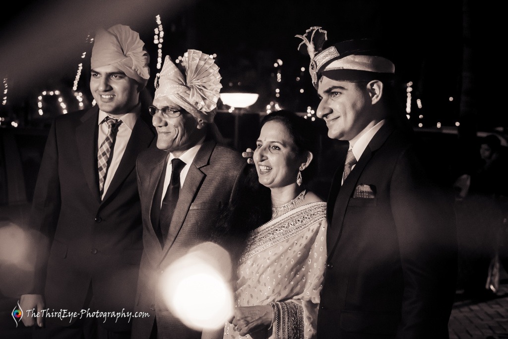 op-10-Candid-Wedding-Photographers-Big-Fat-South-Indian-Wedding-Photography-Royal-Orchid-Bangalore