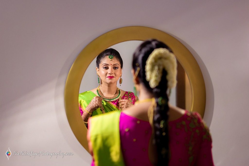 op-10-Candid-Wedding-Photographers-Big-Fat-South-Indian-Wedding-Photography-Royal-Orchid-Bangalore