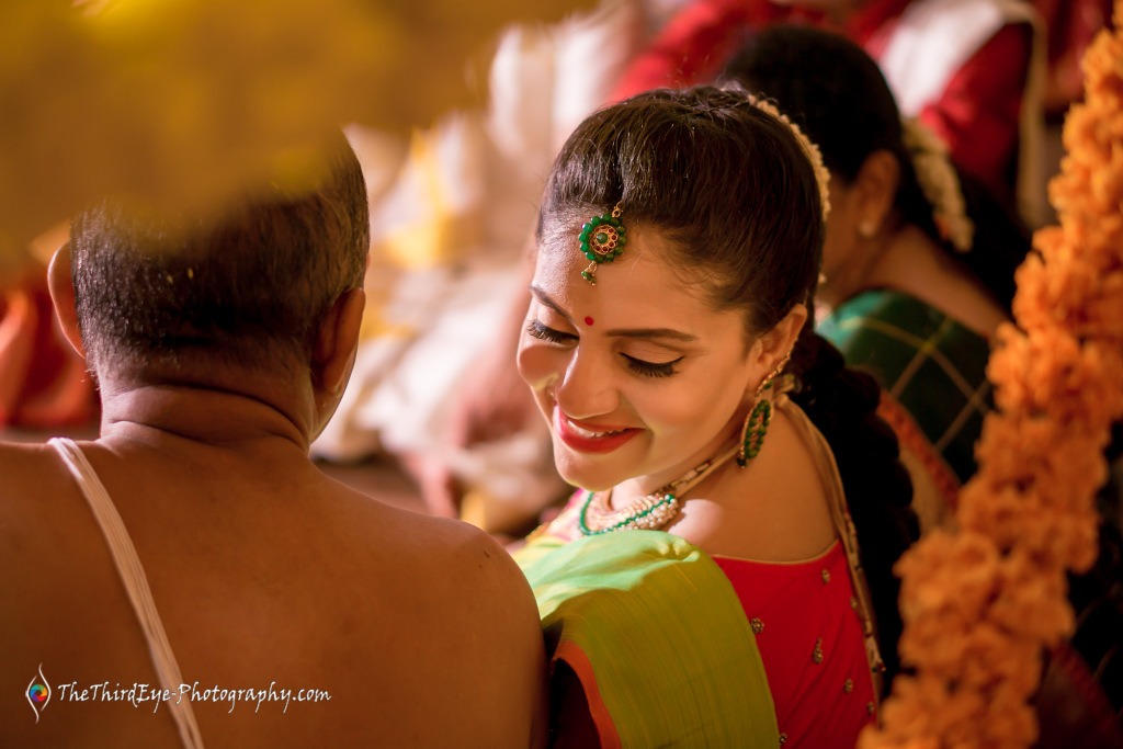 op-10-Candid-Wedding-Photographers-Big-Fat-South-Indian-Wedding-Photography-Royal-Orchid-Bangalore